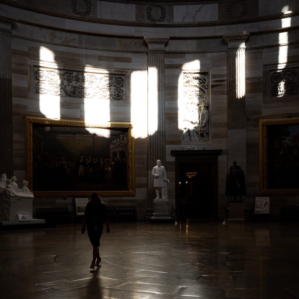 Trump Alza la Posta: Richiesta di Abolire il Filibusterismo per Risolvere lo Shutdown degli Stati Uniti