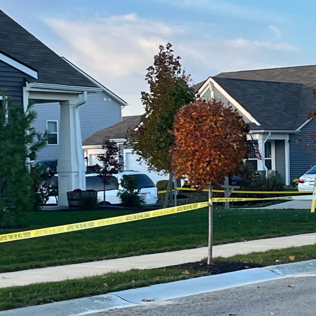 Donna delle pulizie uccisa in Indiana a causa di un errore di indirizzo: le conseguenze della legge di difesa del proprio territorio