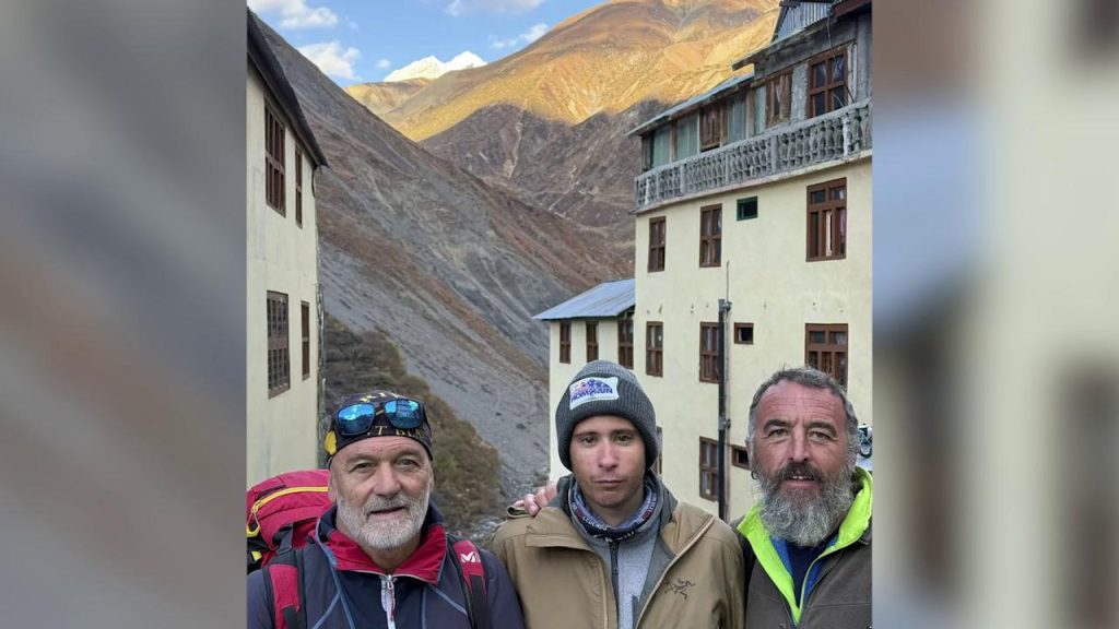 Dispersi in Nepal due alpinisti italiani durante una spedizione sul monte Panbari
