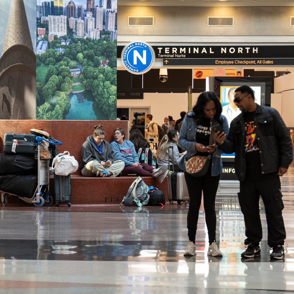 Cancellazioni dei voli negli aeroporti regionali: impatto e strategie per ridurre le conseguenze negative