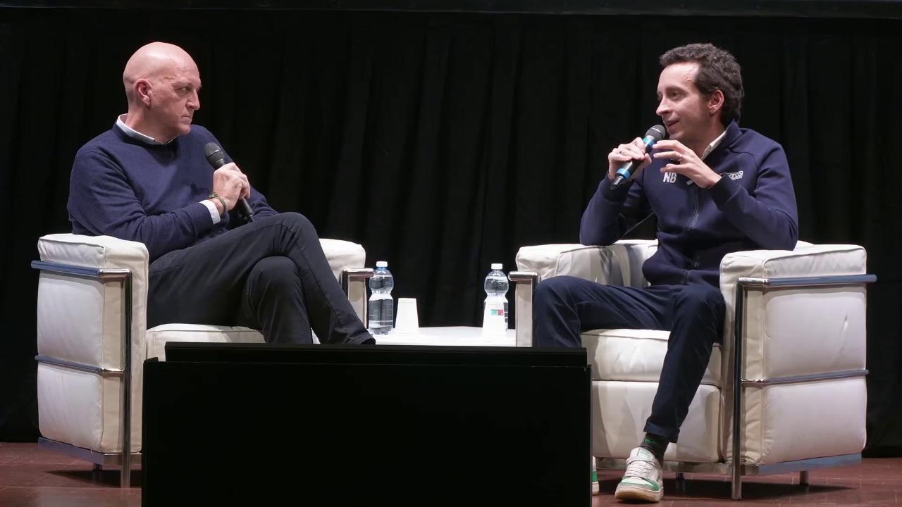 Richiesta di testo originale per la corretta rielaborazione di un articolo