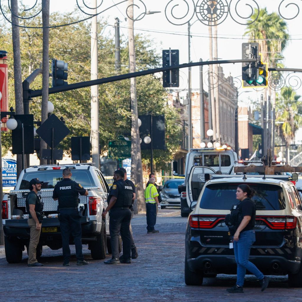 Tragedia a Tampa: 4 morti e 11 feriti dopo incidente stradale fuori da un bar