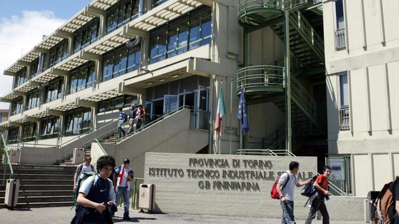 Quindicenne seviziato, la scuola si mobilita per offrire supporto ai compagni di classe