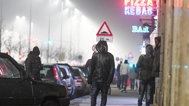 Specchio dei Tempi: le lettere dei lettori di sabato 1° novembre, un&#039;analisi approfondita dei temi di attualità e interesse generale