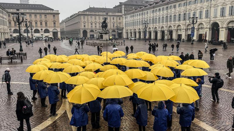 Sinner difende il titolo di campione tra i campioni, finale ATP Finals sospesa per marea arancione