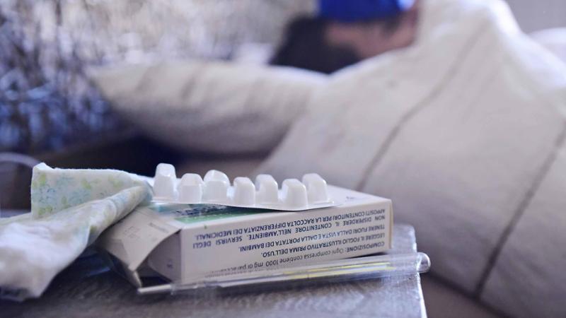 Ondata di virus respiratori: 38.000 casi in 7 giorni, il rhinovirus è il principale responsabile