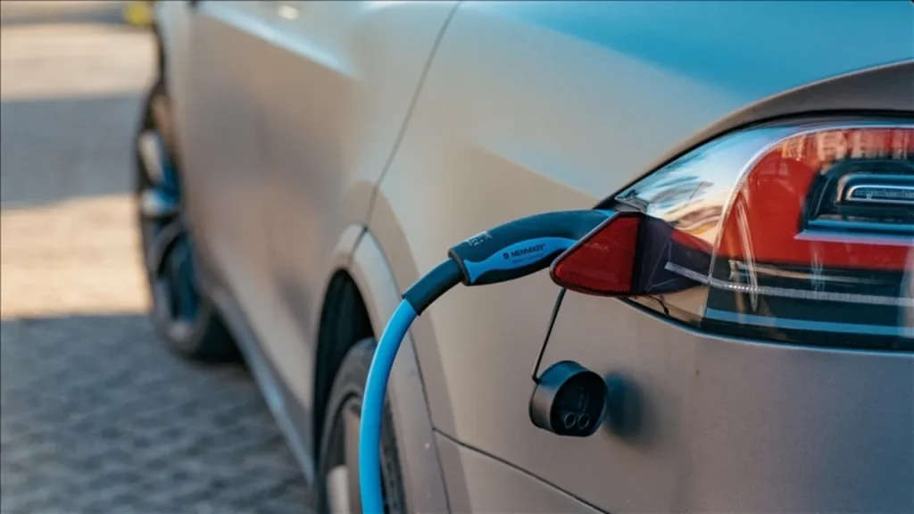 Vendite di veicoli elettrici in Turchia: 148 382 unità, crescita del 112 % e quota del 17,8 % del mercato automobilistico.