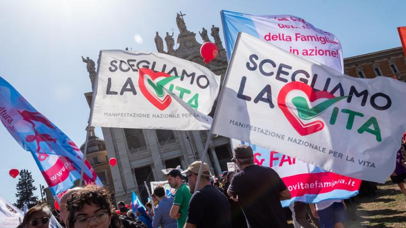 Nuove restrizioni per il fondo Vita Nascente: l&#039;elenco delle spese non rimborsabili si allarga