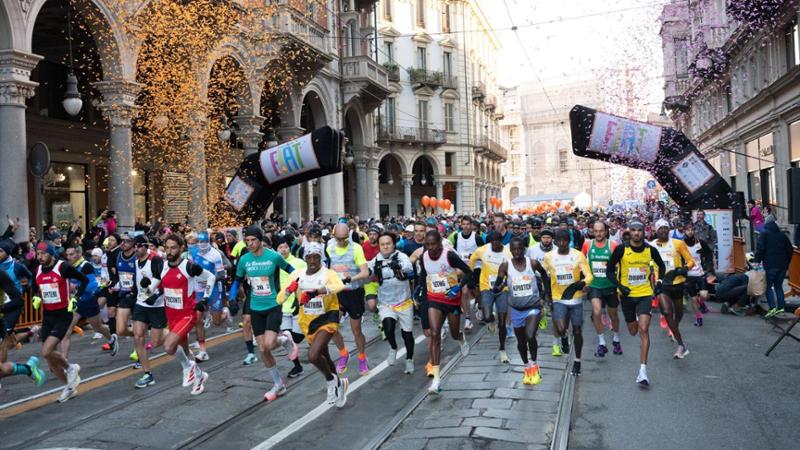 Fiat Torino Marathon: due spagnoli vincono, 20.000 euro per la ricerca e storie di solidarietà
