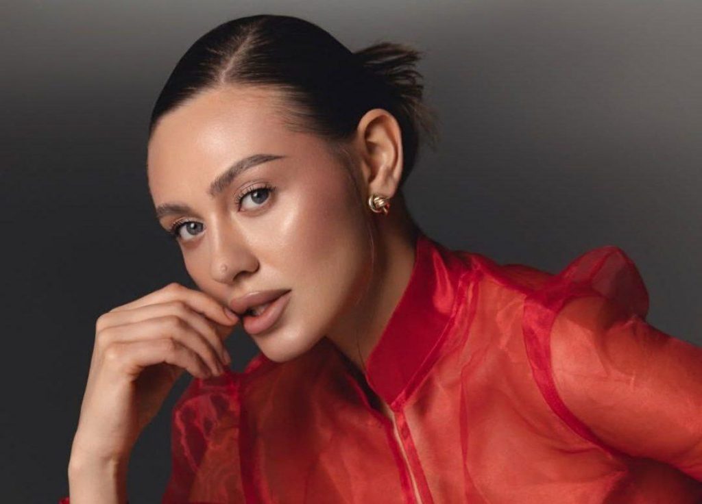 Reazione a catena: la star di &quot;The Bachelor 14&quot; scatena un putiferio a causa della mancanza di elettricità