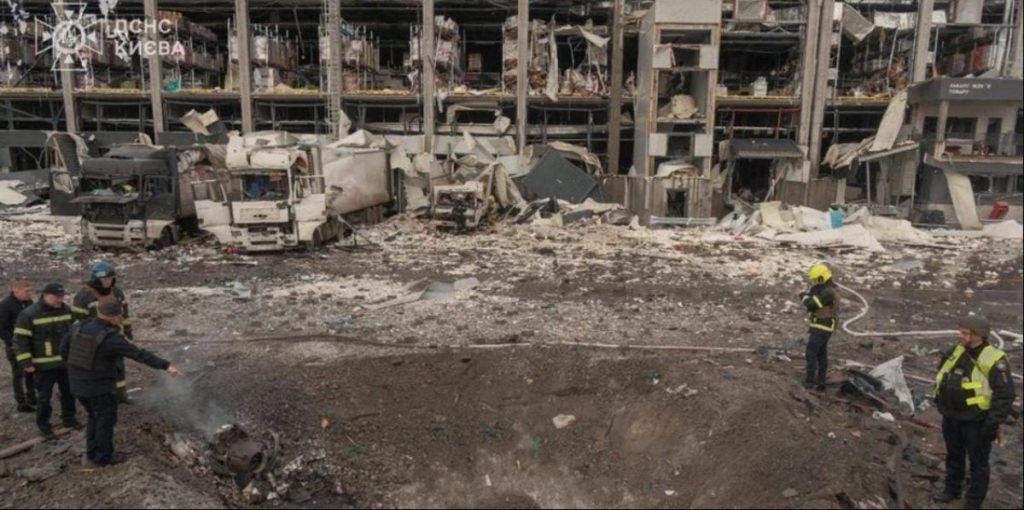 Russia distrugge centro logistico Novus, causano morti
