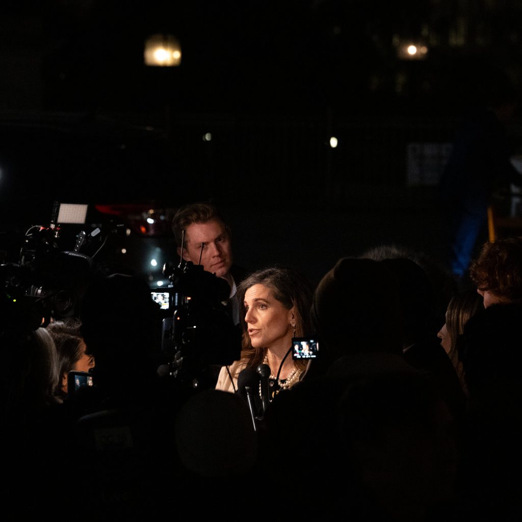 La Verità sui File di Epstein: Una Votazione Storica alla Camera dei Rappresentanti per la Trasparenza