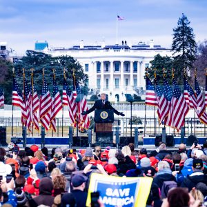 La BBC si scusa per un montaggio cinematografico fuorviante in un documentario su Trump