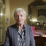 L'Ospedale Mauriziano di Torino: un connubio unico di salute, storia e cultura cittadina si apre alla città con una visita guidata gratuita 

Il Mauriziano di Torino: un connubio unico di salute e storia
L'Ospedale Mauriziano di Torino rappresenta un esempio raro di connubio tra un ospedale pienamente operativo e un monumento cittadino. Sabato 8 novembre, dalle ore 9 alle 16:30, l'ospedale riapre le porte alla città e offre la possibilità di visitare i suoi tesori storici e culturali. Tra questi, si possono ammirare l'ingresso storico, la lapide della posa della prima pietra dell'Umberto I, gli uffici del Gran Magistero, la Sala Consiglio e l'archivio storico dell'Ordine Mauriziano.

Approfondimento
La visita guidata permetterà di scoprire ulteriori tesori, come le effigi di Re Umberto I e della Regina Margherita, il padiglione Mimo Carle, busti e lapidi commemorative, nonché il più recente Giardino Parlante. Il personale della Fondazione Ordine Mauriziano e dell'Azienda Ospedaliera Ordine Mauriziano sarà a disposizione per illustrare la storia e il significato di questi luoghi, con la collaborazione degli studenti dei licei classici "D'Azeglio" e "Alfieri" e del liceo scientifico "Agnelli" di Torino.

Possibili Conseguenze
Questo evento rappresenta un'opportunità unica per la città di Torino di riscoprire la sua storia e il suo patrimonio culturale. La visita guidata potrebbe anche contribuire a sensibilizzare la comunità sull'importanza della conservazione e della valorizzazione dei beni culturali.

Opinione
Non è possibile esprimere un'opinione personale su questo evento, in quanto si tratta di un fatto oggettivo. Tuttavia, è possibile affermare che la riapertura dell'Ospedale Mauriziano ai visitatori rappresenta un'occasione importante per la città di Torino e per la comunità.

Analisi Critica dei Fatti
L'evento di riapertura dell'Ospedale Mauriziano ai visitatori rappresenta un esempio di come la storia e la cultura possano essere valorizzate e condivise con la comunità. La collaborazione tra la Fondazione Ordine Mauriziano, l'Azienda Ospedaliera Ordine Mauriziano e gli studenti dei licei locali dimostra come la conservazione del patrimonio culturale possa essere un'attività collettiva e coinvolgente.

Relazioni con altri fatti
Questo evento è collegato ad altri eventi culturali e storici che si svolgono a Torino, come ad esempio la Festa della Repubblica o la Settimana della Cultura. La riapertura dell'Ospedale Mauriziano ai visitatori rappresenta un'occasione per riscoprire la storia e il patrimonio culturale della città.

Contesto storico
L'Ospedale Mauriziano di Torino ha una lunga storia che risale al XIX secolo. La sua fondazione è legata all'Ordine Mauriziano, un ordine cavalleresco che si occupava di assistenza ai poveri e ai malati. Oggi, l'ospedale è un importante centro di cura e di ricerca, nonché un monumento cittadino.

Fonti
La fonte di questo articolo è La Stampa. Per ulteriori informazioni, si può visitare il sito web dell'Ospedale Mauriziano di Torino o contattare la Fondazione Ordine Mauriziano.