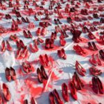 La Stampa distribuisce la guida “Facciamo rumore” per aiutare donne vittime di violenza il 25 novembre