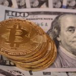 Bitcoin in calo: si avvicina al più grande ribasso dal 2022