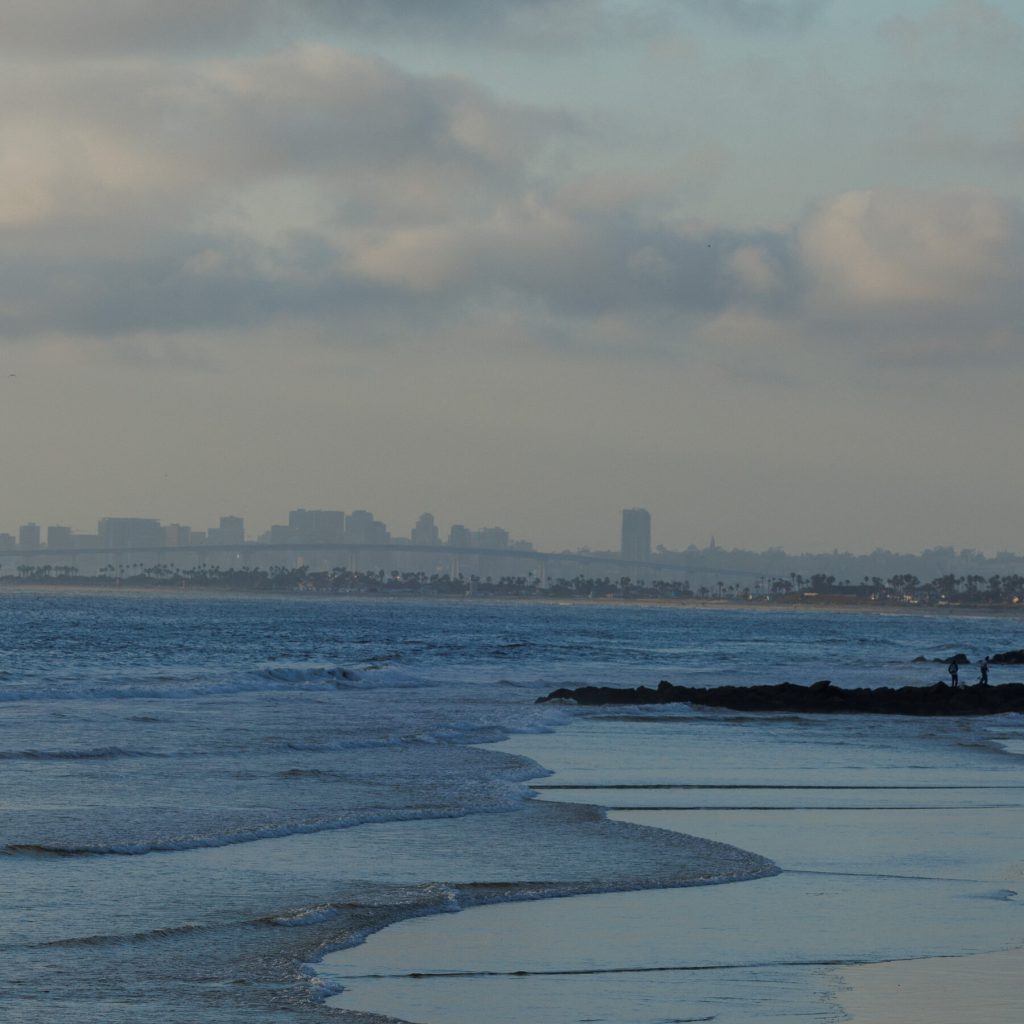 Quattro morti dopo il capsiccio di una barca di migranti vicino a San Diego