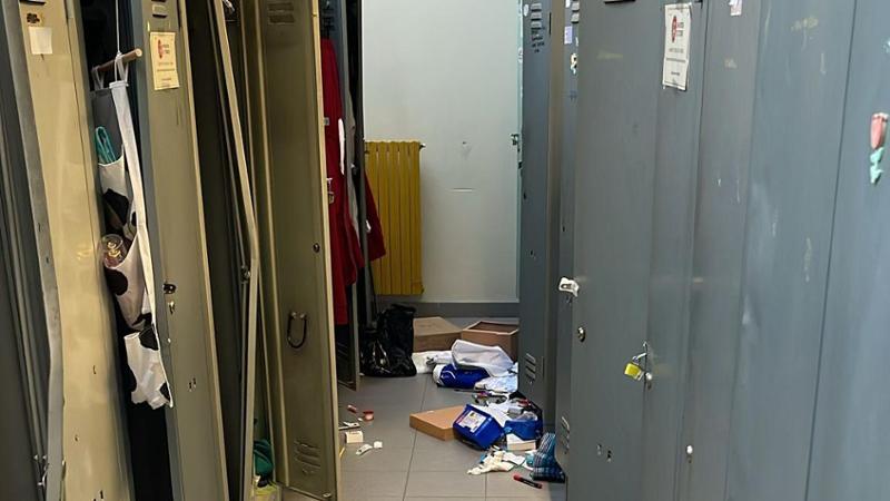 Furto all&#039;ospedale Sant&#039;Anna: oltre cento armadietti del personale scassinati e svuotati nella notte