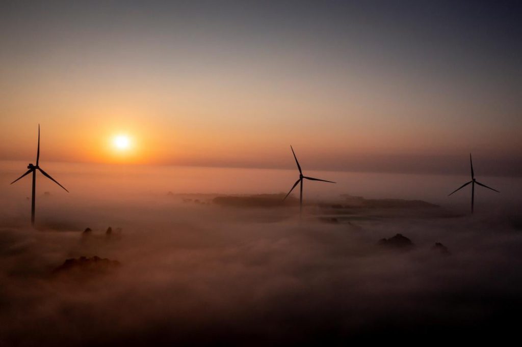 Finanziamento dell&#039;Energia Verde: Una Necessità per un Futuro Sostenibile