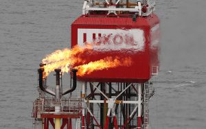 Lukoil a rischio: 14 miliardi di euro in pericolo a causa delle sanzioni occidentali