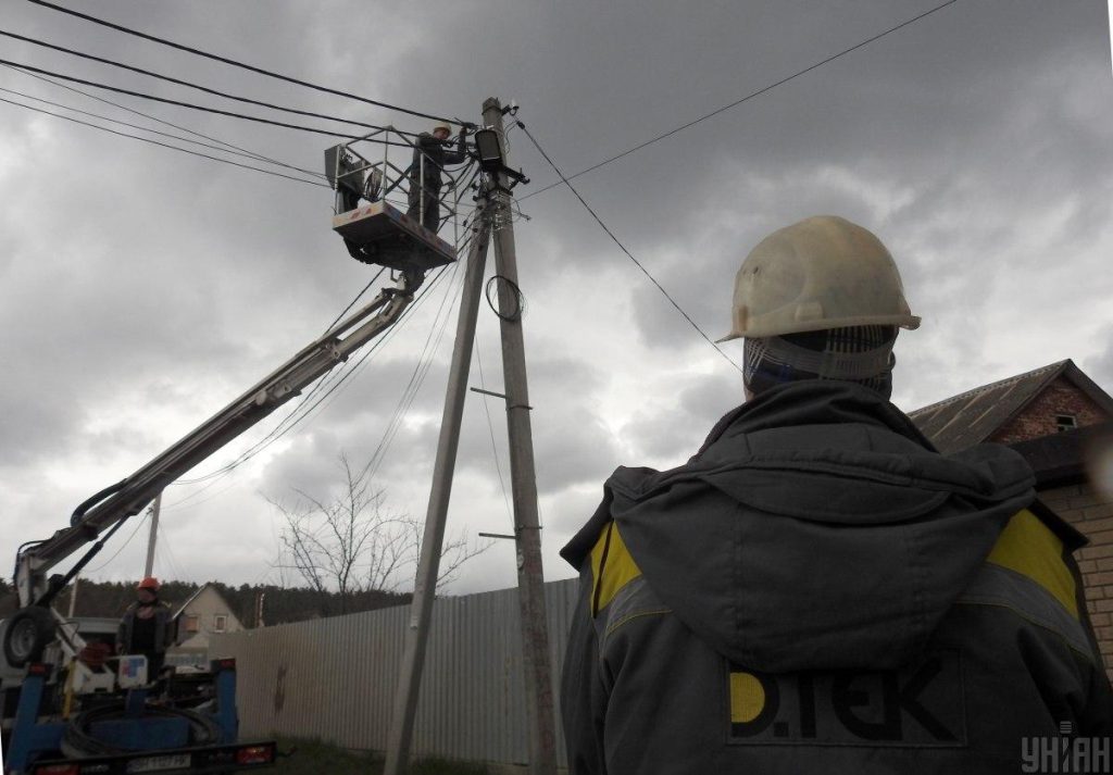 DTEK lavora 24 ore su 24 per riparare l'infrastruttura energetica ucraina dopo gli attacchi