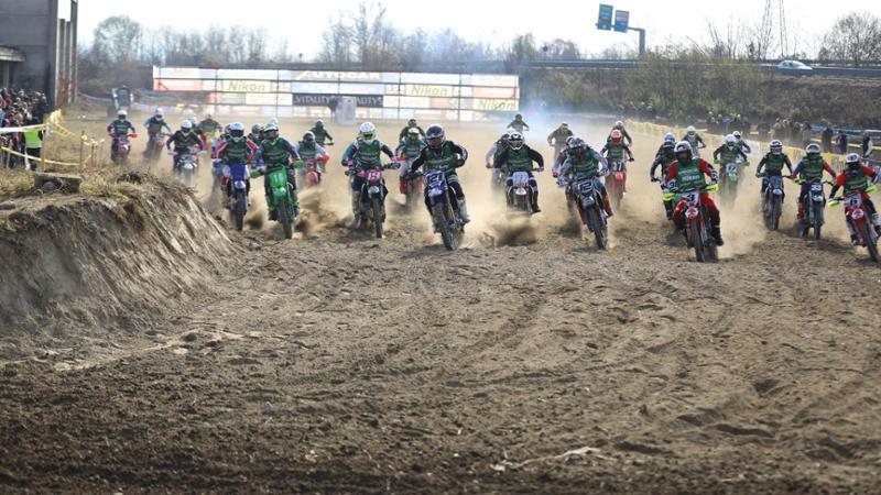 TransBorgaro 2025: 43ª edizione del motocross con l’attore Franco Neri in visita