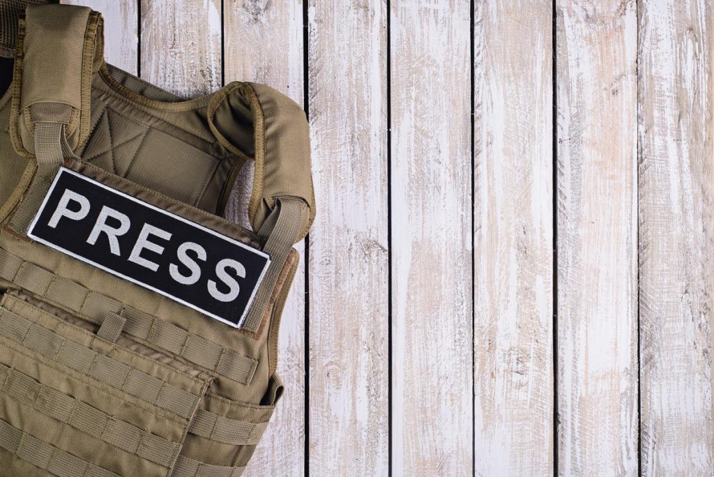 Nuovo ambasciatore del Regno Unito in Ucraina denuncia la detenzione illegale di giornalisti ucraini da parte della Russia