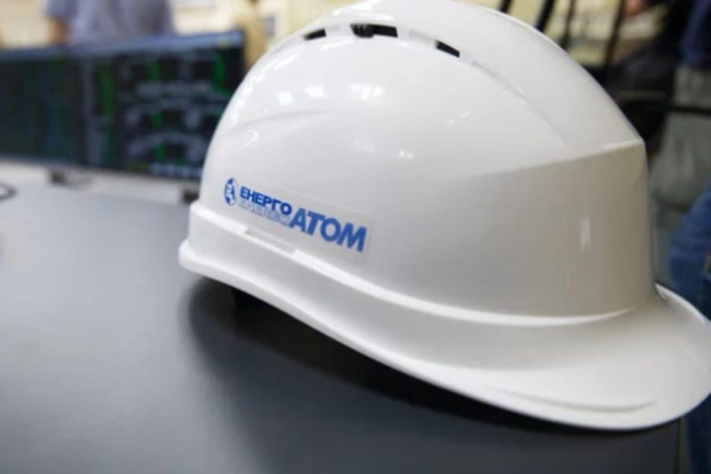 Indagini sulla corruzione: ex ministro dell&#039;energia coinvolto in uno schema criminale