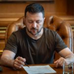 Presidente ucraino in crisi a causa di scandalo di corruzione e pressione statunitense