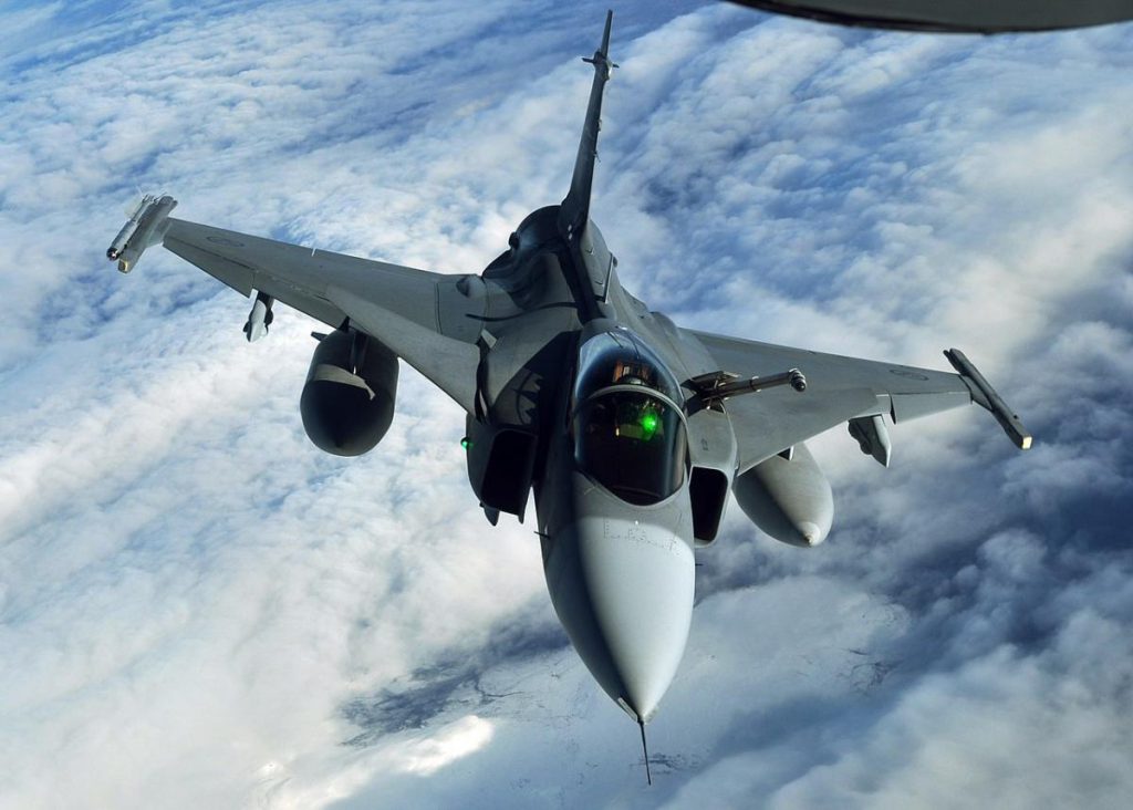 La Svezia valuta aiuto all&#039;Ucraina per l&#039;acquisto di aerei Gripen: un passo verso una maggiore cooperazione e sicurezza nella regione