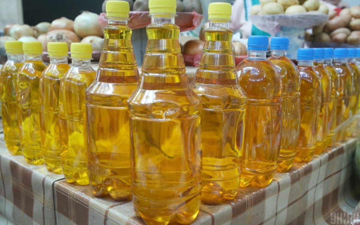 Ucraina perde la leadership mondiale nella produzione di olio di girasole, Russia si avvicina a diventare principale esportatore mondiale.