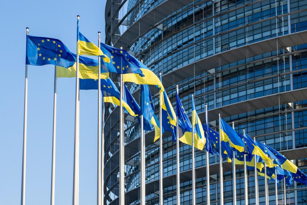 Ucraina verso l&#039;integrazione con l&#039;Unione Europea: adesione al fondo di difesa da 7 miliardi di euro
