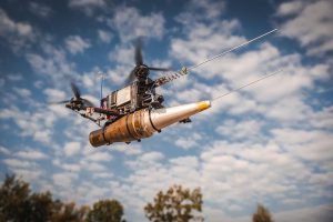 La Russia utilizza droni avanzati a fibre ottiche nella guerra in Ucraina, una tecnologia che potrebbe cambiare il corso del conflitto