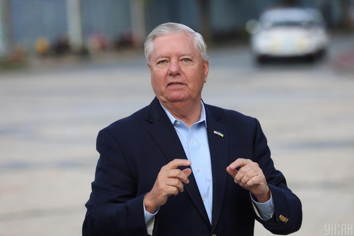 Graham: la guerra in Ucraina può terminare solo con negoziati tra USA e Russia