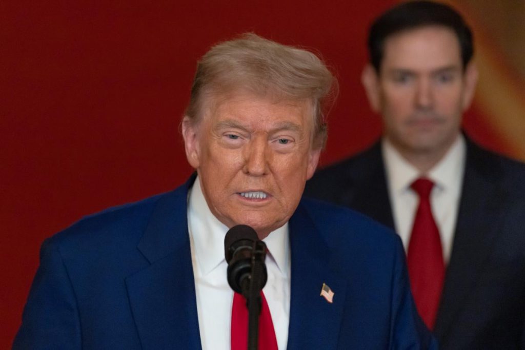 Accuse di manipolazione mediatica: la BBC sotto accusa per aver modificato il discorso di Donald Trump 

Introduzione
La BBC è stata accusata di aver &quot;editato&quot; il discorso del presidente degli Stati Uniti, Donald Trump, in modo da farlo apparire come se stesse incitando alla violenza durante gli scontri al Campidoglio.

Approfondimento
Secondo quanto riportato dal The Telegraph, la BBC avrebbe modificato il discorso di Trump per farlo sembrare più provocatorio di quanto non fosse in realtà. Ciò ha sollevato interrogativi sulla correttezza e l&#039;obiettività della copertura mediatica degli eventi.

Possibili Conseguenze
La manipolazione del discorso di Trump potrebbe avere conseguenze significative sulla percezione pubblica degli eventi e sulla credibilità dei media. È fondamentale che i media mantengano la loro obiettività e accuratezza nella copertura degli eventi per garantire che il pubblico riceva informazioni attendibili.

Opinione
La questione solleva interrogativi sull&#039;importanza dell&#039;obiettività e della trasparenza nella copertura mediatica. È essenziale che i media si attengano ai principi di verità e imparzialità per mantenere la fiducia del pubblico.

Analisi Critica dei Fatti
È cruciale analizzare criticamente le informazioni fornite dai media per verificare la loro accuratezza e obiettività. La manipolazione del discorso di Trump è un esempio di come i media possano influenzare la percezione pubblica degli eventi.

Relazioni con altri fatti
La questione è collegata a una più ampia discussione sulla responsabilità dei media e sulla loro influenza sulla società. È fondamentale che i media siano consapevoli del loro impatto e si impegnino a fornire informazioni accurate e obiettive.

Contesto storico
La manipolazione del discorso di Trump si inserisce in un contesto storico in cui la credibilità dei media è stata messa in discussione. È essenziale che i media si attengano ai principi di verità e imparzialità per mantenere la fiducia del pubblico.

Fonti
La fonte di questo articolo è The Telegraph. Per ulteriori informazioni, si consiglia di visitare il sito web della fonte originale.