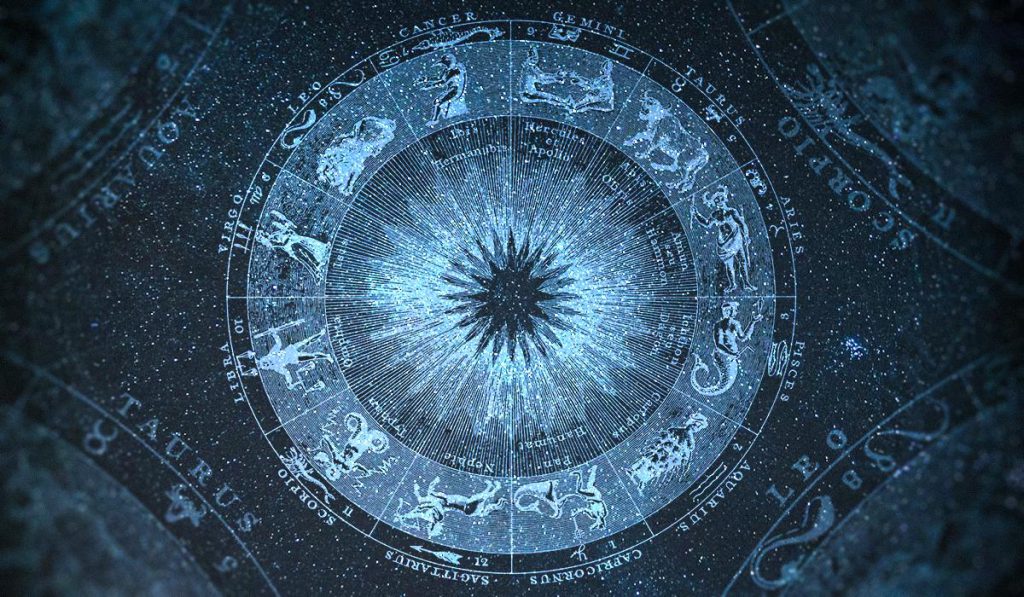 Previsioni Astrologiche del 3 Novembre: Successo per i Leoni e Conversazioni Significative per i Gemelli

Introduzione
Il 3 novembre sarà una giornata caratterizzata da una grande attività per alcune delle costellazioni zodiacali.

Approfondimento
Secondo l&#039;oroscopo, questo giorno porterà successo ai Leoni, mentre i Gemelli saranno coinvolti in conversazioni significative.

Possibili Conseguenze
Per i Leoni, il successo potrebbe manifestarsi in vari ambiti della vita, come il lavoro o le relazioni personali. I Gemelli, invece, potrebbero trovare se stessi impegnati in discussioni importanti che potrebbero avere un impatto sulle loro scelte future.

Opinione
È importante notare che l&#039;oroscopo è una guida e non una previsione certa. Tuttavia, può essere utile per comprendere meglio le tendenze e le energie che influenzano le nostre vite.

Analisi Critica dei Fatti
L&#039;oroscopo si basa sull&#039;idea che le posizioni dei pianeti e delle stelle possano influenzare il comportamento umano e gli eventi sulla Terra. Sebbene non ci siano prove scientifiche a sostegno di questa teoria, molti people trovano utile e interessante leggere l&#039;oroscopo per avere una prospettiva diversa sulla loro vita.

Relazioni con altri fatti
Il successo dei Leoni e le conversazioni dei Gemelli potrebbero essere influenzati da altri fattori, come le loro personalità, le scelte passate e le circostanze attuali. È importante considerare tutti questi elementi per avere una comprensione più completa della situazione.

Contesto storico
L&#039;oroscopo ha una lunga storia e viene utilizzato da secoli per comprendere meglio le tendenze e le energie che influenzano le nostre vite. Oggi, l&#039;oroscopo è ancora una parte popolare della cultura e della spiritualità di molte persone.

Fonti
La fonte di questo articolo è RSS Fonte, un sito web che fornisce notizie e informazioni su vari argomenti, compreso l&#039;oroscopo.