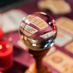 Horoscopo 25 novembre: Cancro e Sagittario, e un consiglio per l'Acquario