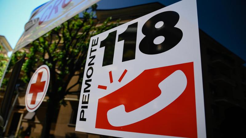 Uomo di 41 anni muore cadendo dal balcone di Torino durante lavoro di rete per piccioni