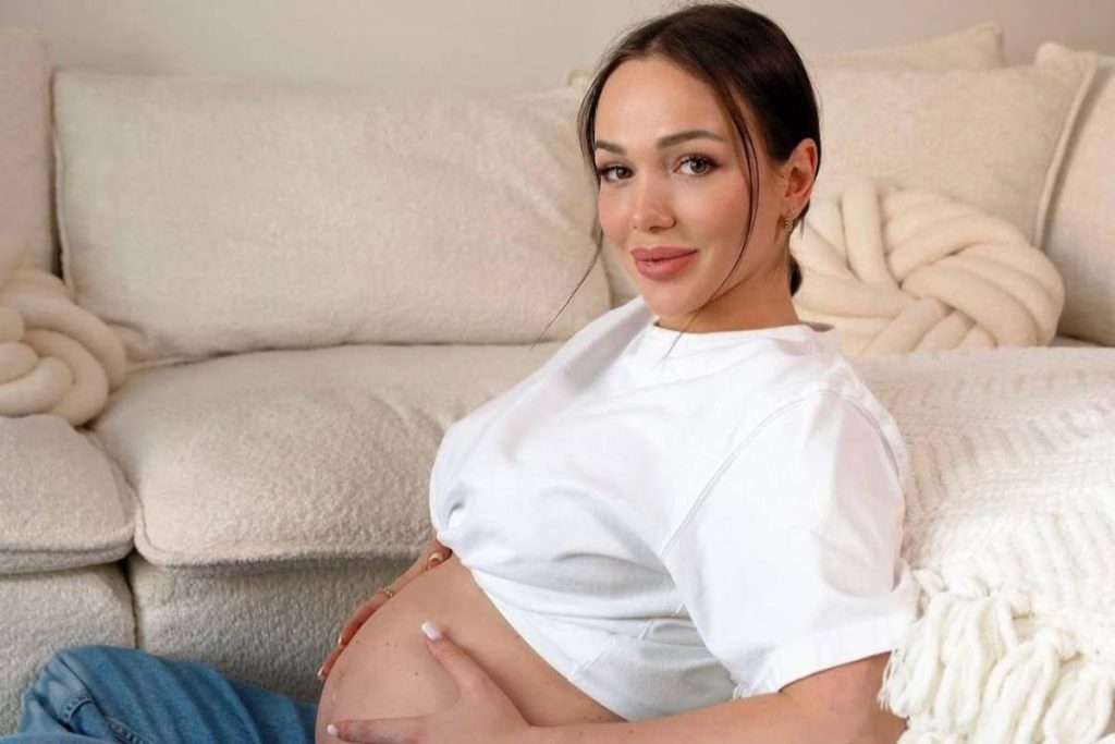 Ex partecipante di Il Celibe diventa mamma: la notizia che ha commosso i fan