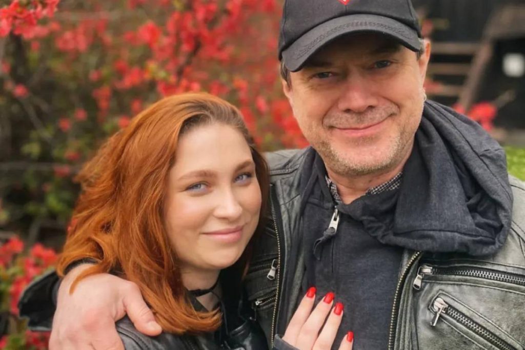 Молодая избранница Ступки призналась, общается ли с тремя его детьми