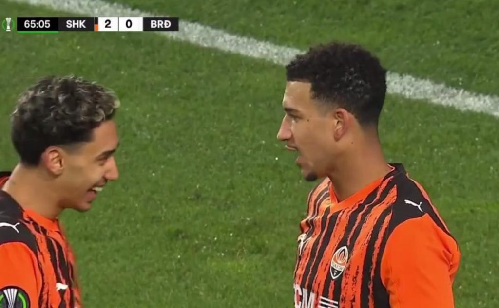 Vittoria Convincete del Team &quot;Шахтер&quot; nella Lega delle Conference: Analisi e Implicazioni