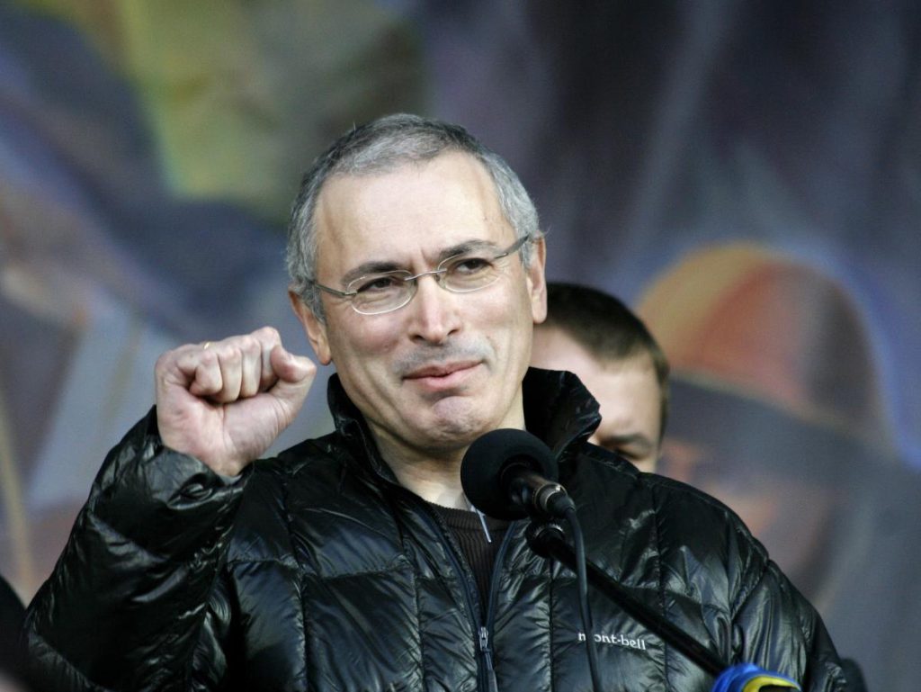 Il Cremlino al Sicuro: Khodorkovsky Afferma che il Momento per il Cambiamento è Passato