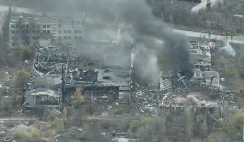 Situazione critica a Pokrovsk: possibili conseguenze di un accerchiamento della città