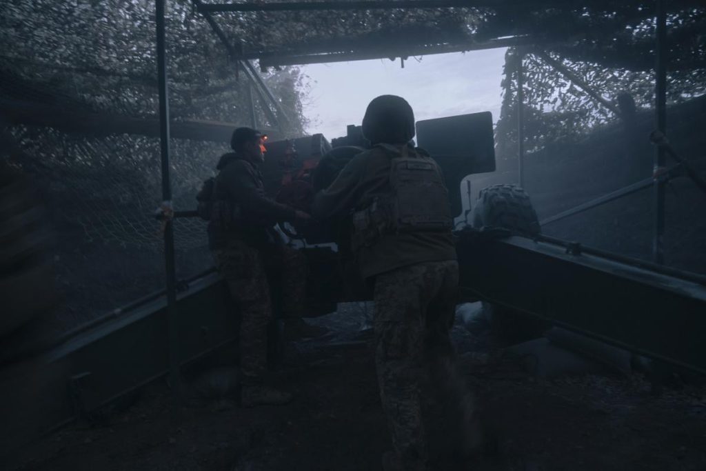 Situazione critica a Pokrovsk: forze di occupazione cercano di circondare le truppe ucraine mentre le Forze Armate Ucraine lanciano una controffensiva