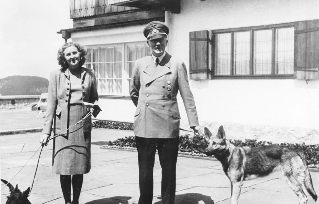 Nuove scoperte sul DNA di Adolf Hitler: possibili problemi di sviluppo sessuale rivelati da un&#039;analisi approfondita