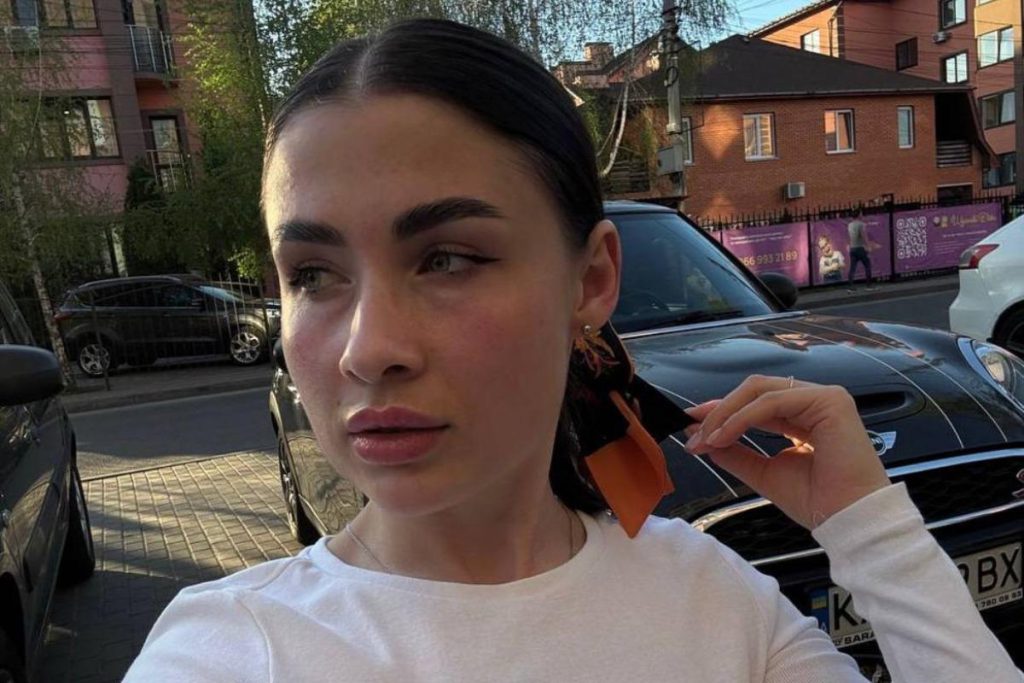 Bambina di tre anni mostra reazione al divorzio, conferma l&#039;ex moglie