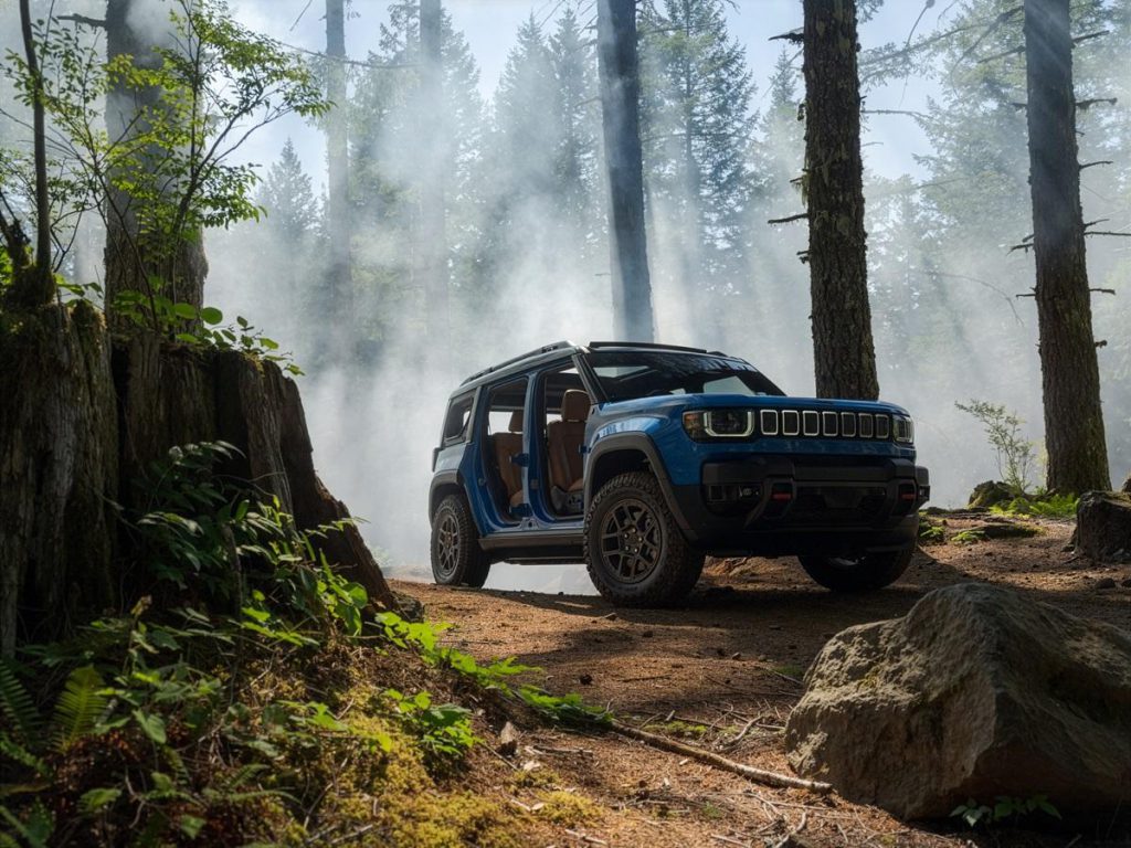 Jeep presenta il Recon Moab, concept elettrico fuoristrada con batteria da 100 kWh e porte rimovibili