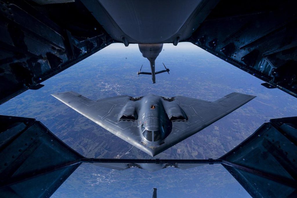 Il B‑2: 7 miti da sfatare sul bombardiere stealth della Guerra Fredda