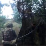 Americano prende in ostaggio russi nella Silver Forest, parla ucraino ma non russo