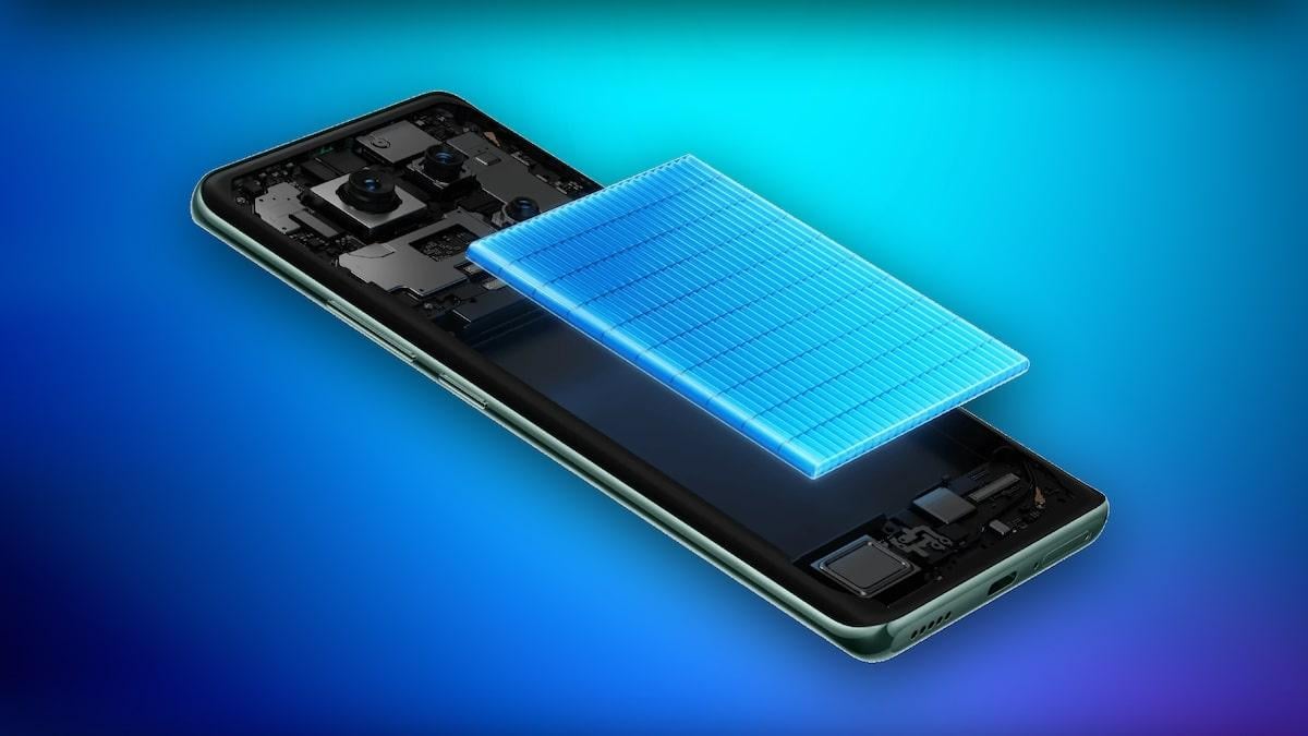 Smartphone con batterie da 7500 mAh: test mostrano durata superiore rispetto ai concorrenti